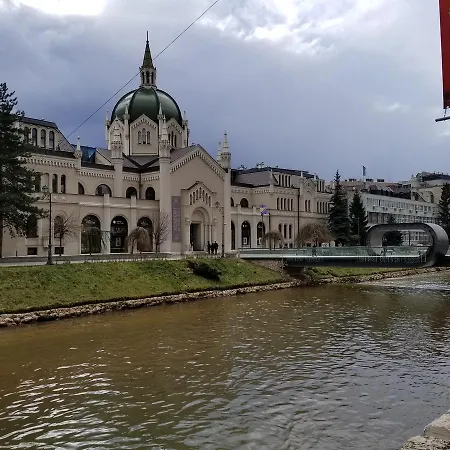 City River Apartment